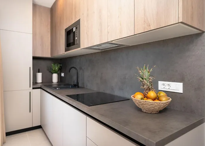 Апартаменты Mobile Flora 2 *