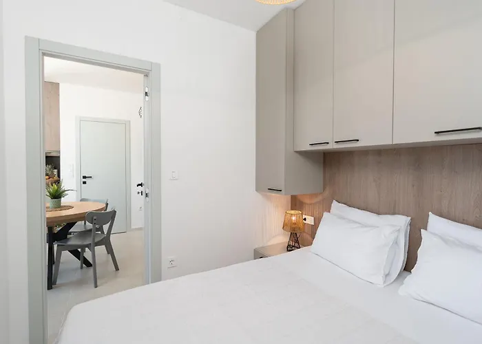 Апартаменты Mobile Flora 2 *