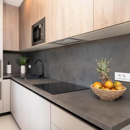 Appartamento Mobile Flora 2 *