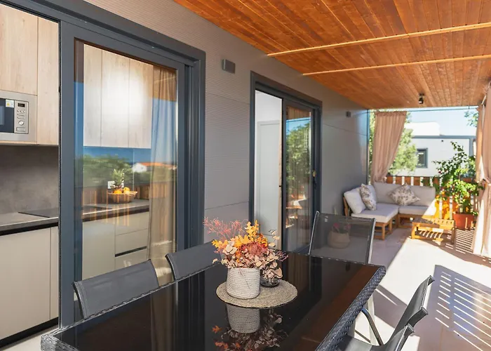 דירה Mobile Flora 2